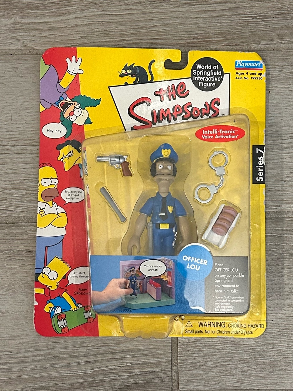 VTG Playmates The Simpsons “Officer Lou” Series 7 Interactive Action Figure